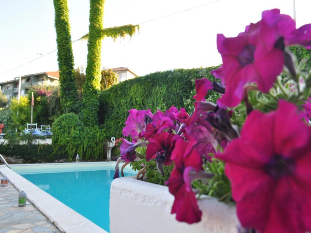 Hotel Bellavista San Bartolomeo Al Mare Zewnętrze zdjęcie