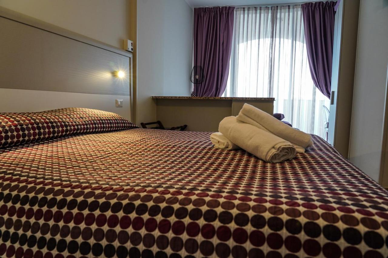 Hotel Bellavista San Bartolomeo Al Mare Zewnętrze zdjęcie