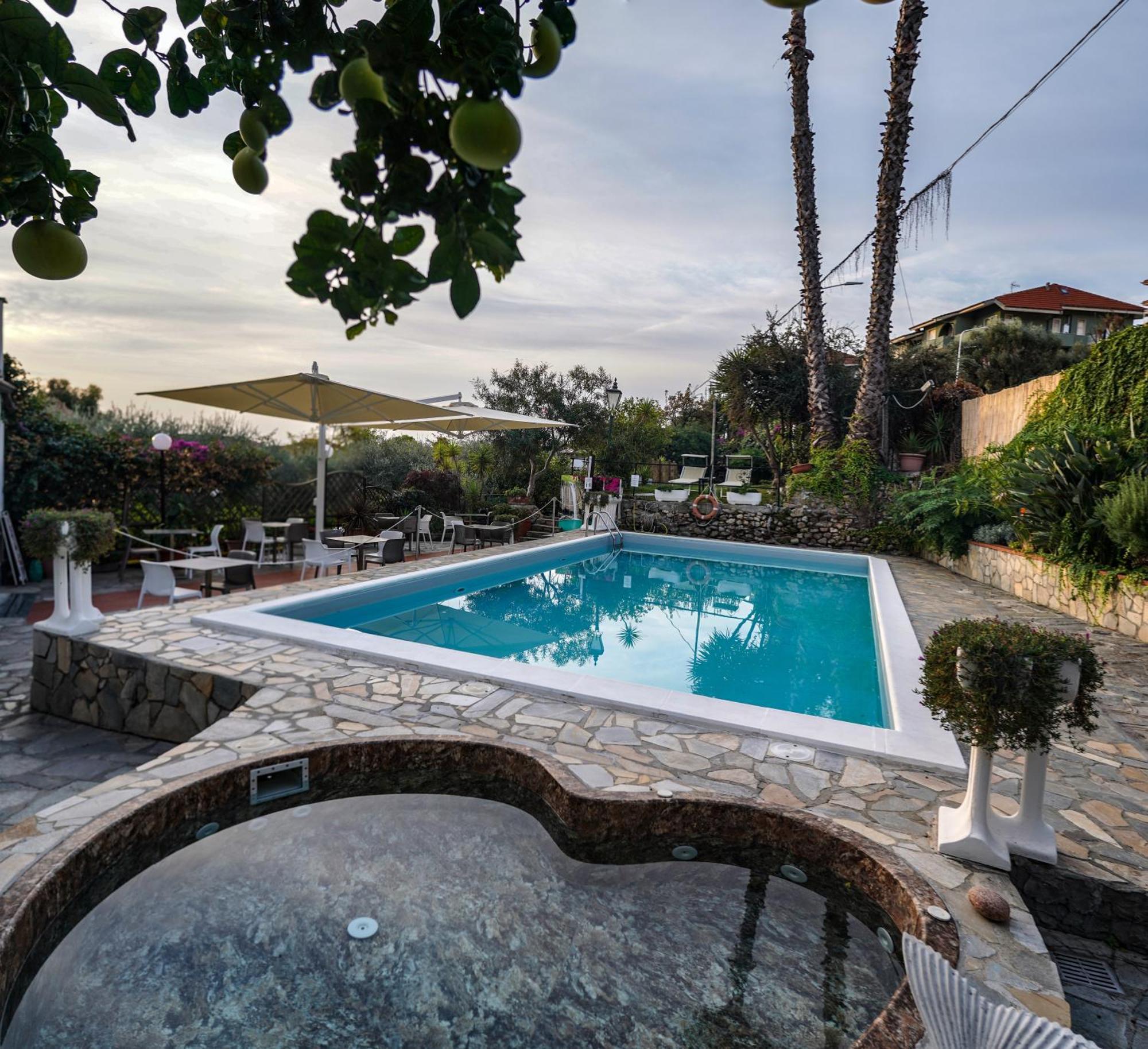 Hotel Bellavista San Bartolomeo Al Mare Zewnętrze zdjęcie