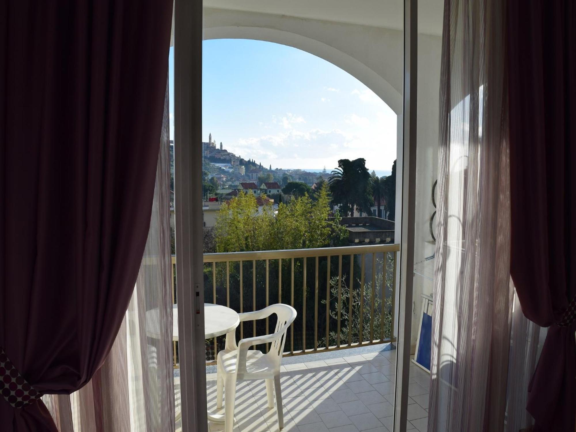 Hotel Bellavista San Bartolomeo Al Mare Pokój zdjęcie