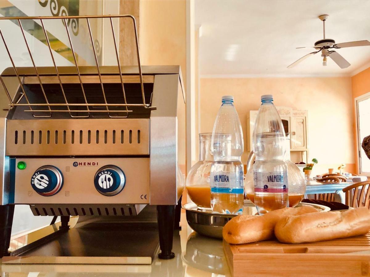 Hotel Bellavista San Bartolomeo Al Mare Zewnętrze zdjęcie